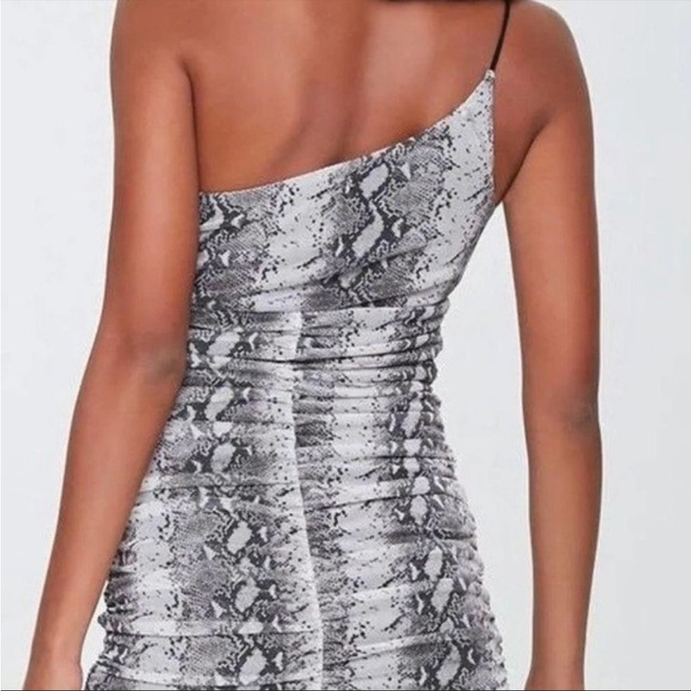 Forever 21 One Shoulder Snakeprint Mini Dress - Picture 4 of 7